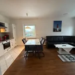 Landweg 15, 3 *